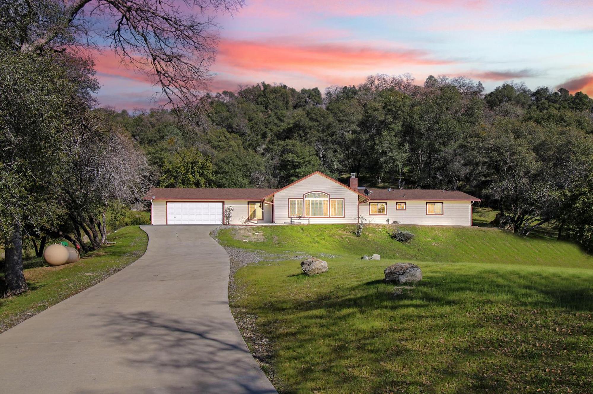 Villa Near Yosemite & Bass Lake W/Hot Tub/Evcharge Oakhurst Exteriér fotografie